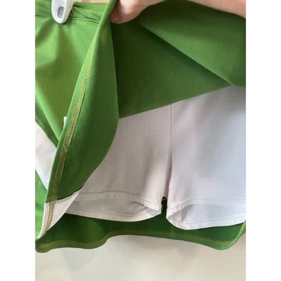 Athleta Green White Tennis Workout Skirt Shorts Pocket Womens Size L - Picture 6 of 8